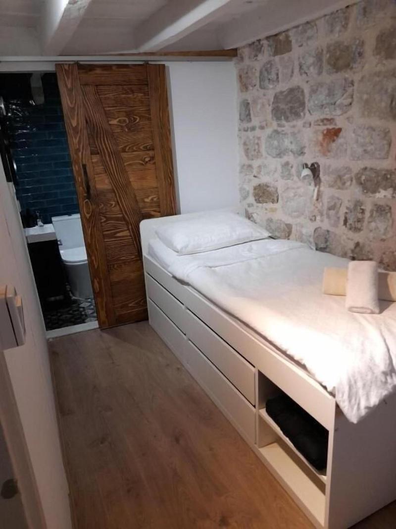 Private Accomodation Linda image