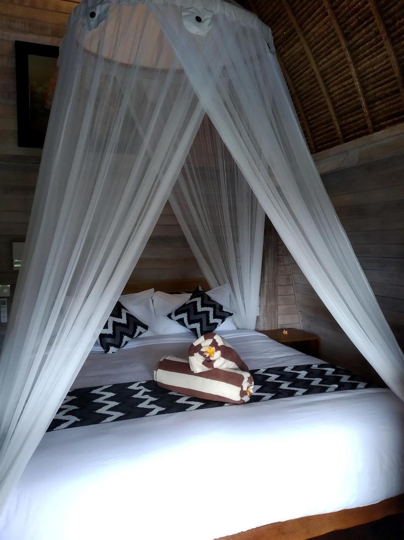 HoneyBee Huts image