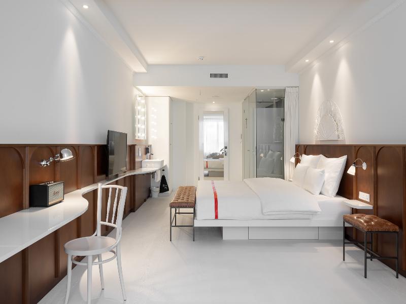 Ruby Mimi Zurich by IHG image