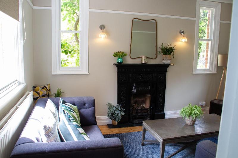 Lock Keepers Cottage - Detached House in the City image