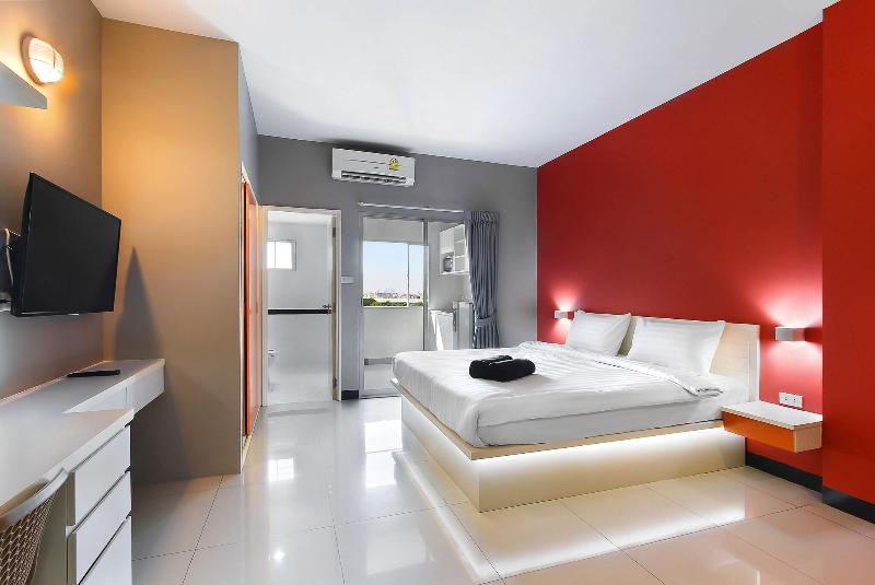 D Varee Xpress Fullroom 77 Srinakarin image