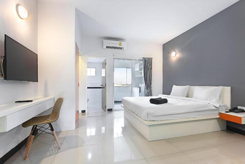 D Varee Xpress Fullroom 77 Srinakarin image