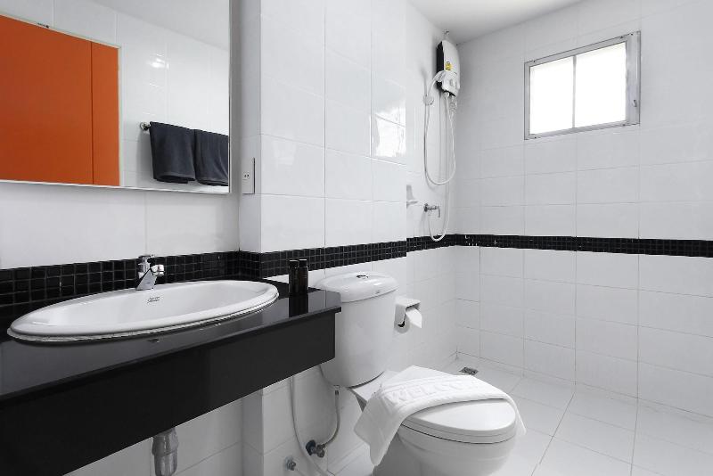 D Varee Xpress Fullroom 77 Srinakarin image