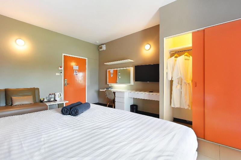 D Varee Xpress Fullroom 77 Srinakarin image
