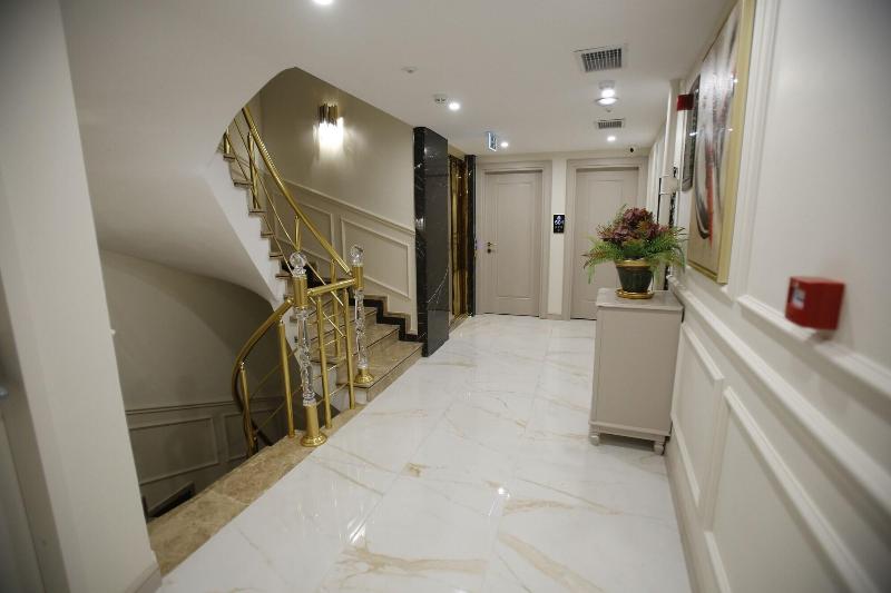 Omma Hotel image