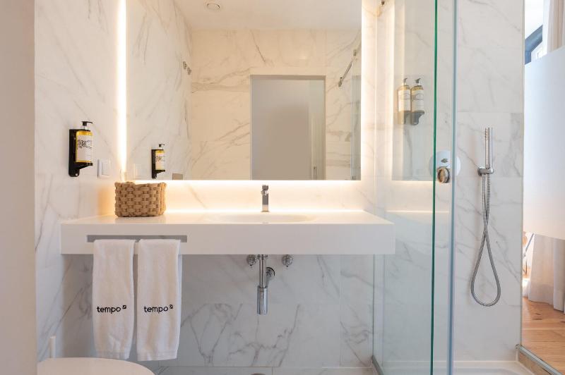 Tempo FLH Hotels image