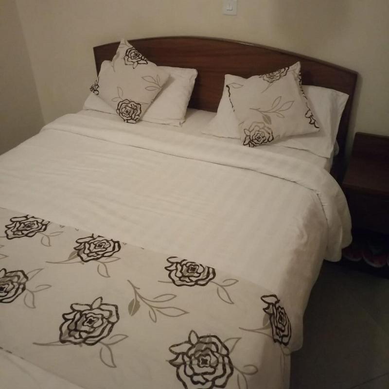 Skyline Hotel & Suites image