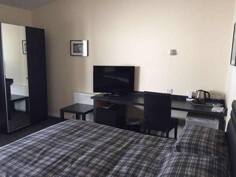 Ivy Cottage Serviced Accommodation image