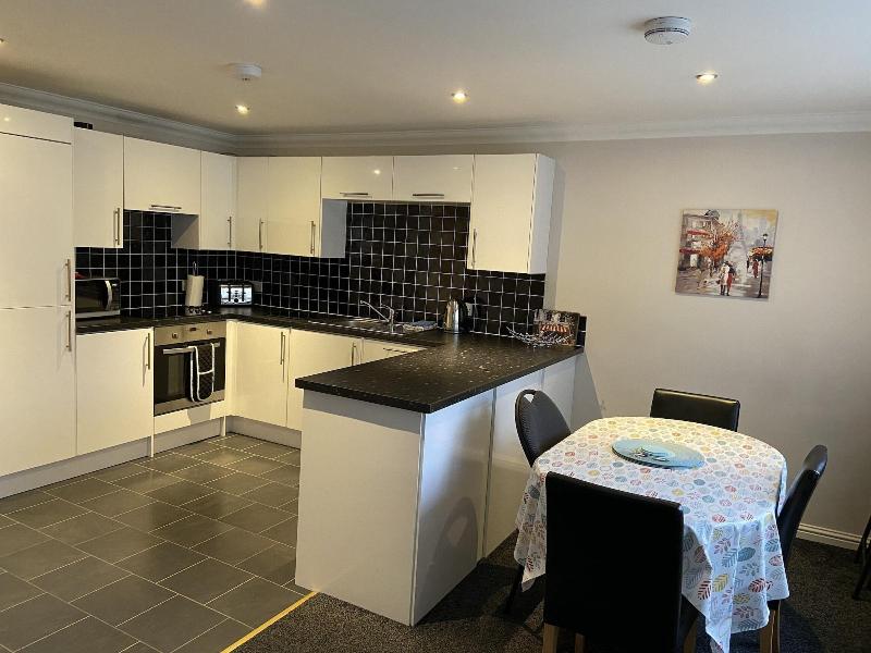 Ivy Cottage Serviced Accommodation image