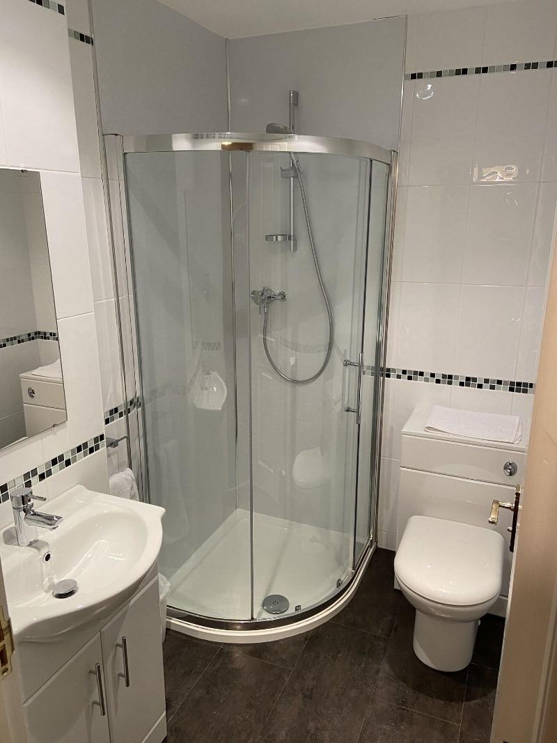 Ivy Cottage Serviced Accommodation image