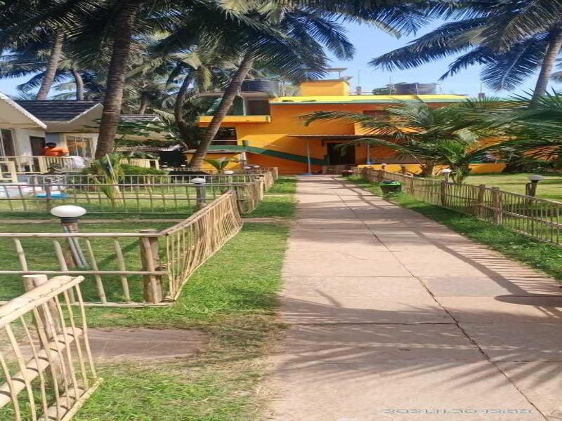 Sunset & Waves Resort image