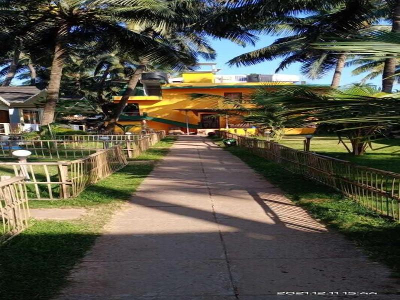 Sunset & Waves Resort image
