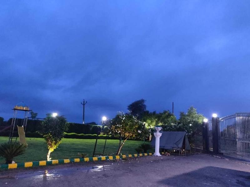 Elegance Resort 3