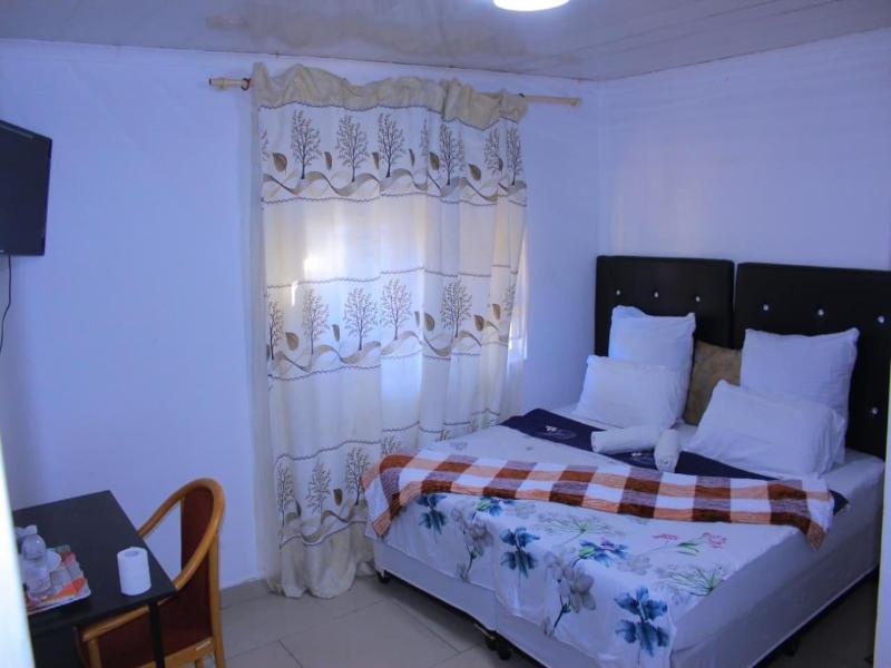Albrine lodge image