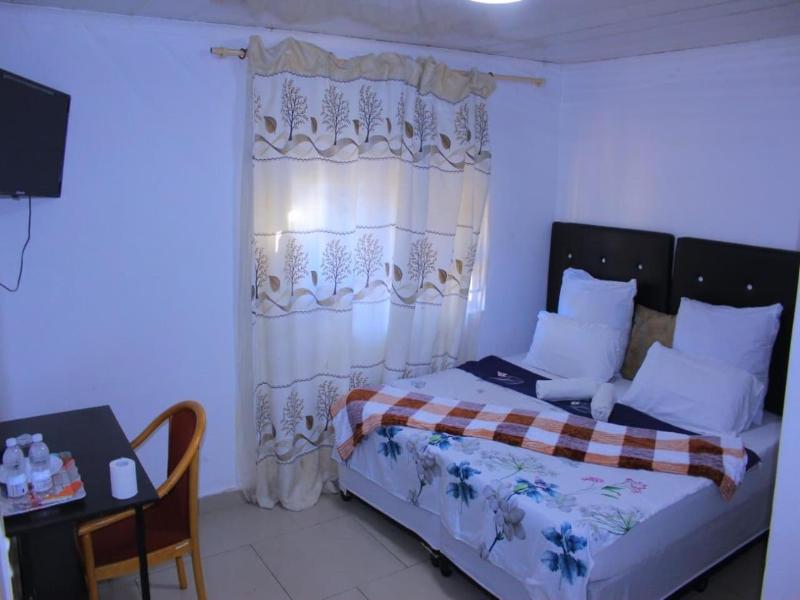 Albrine lodge image