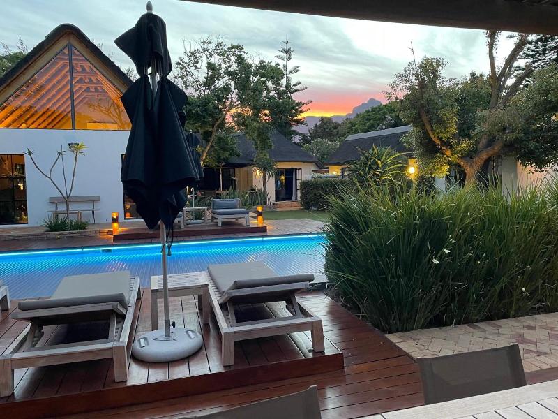 Garden Retreat - Adults Only image