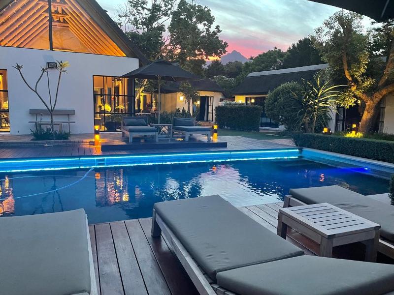 Garden Retreat - Adults Only image