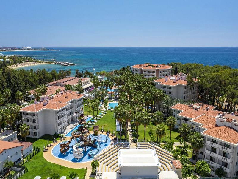 Utopia Resort & Residence