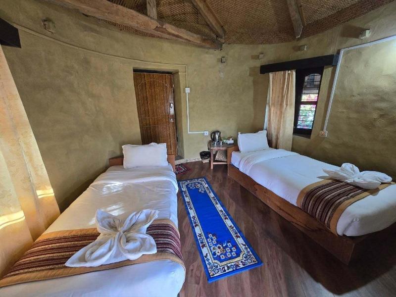 Pumdikot Mountain Lodge image