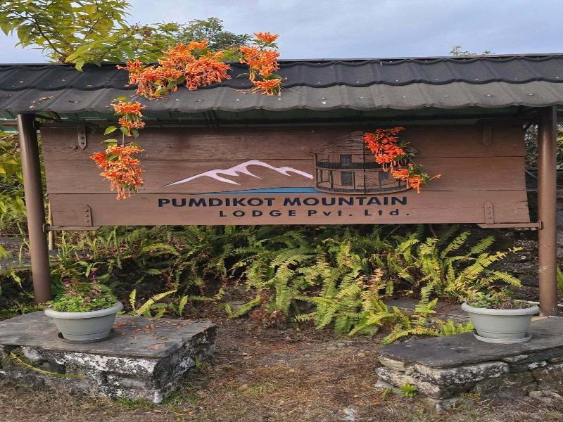 Pumdikot Mountain Lodge image