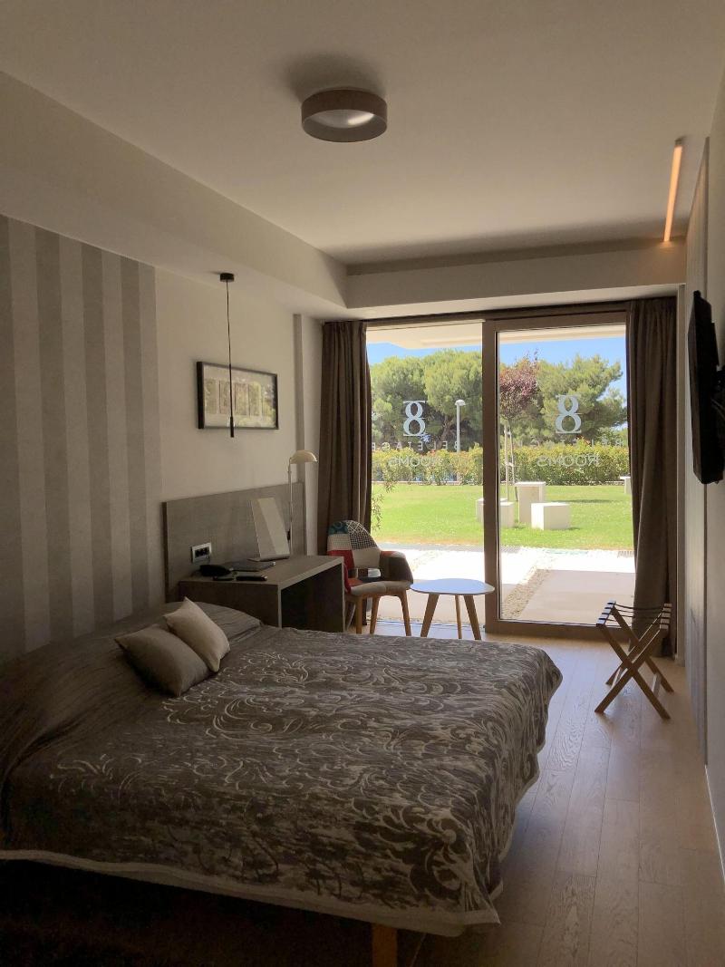 Bel Etage Luxury Rooms image