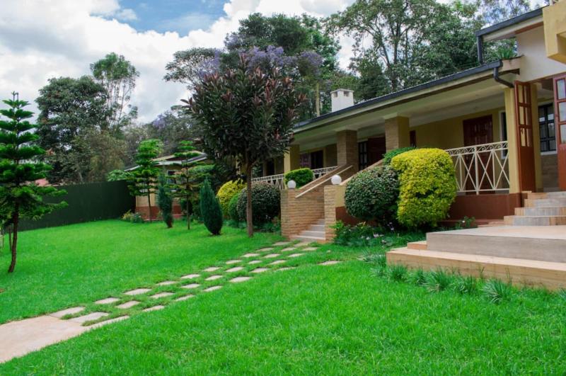 Maya's Guest House image