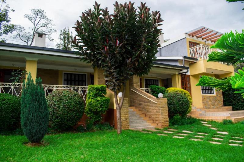 Maya's Guest House image