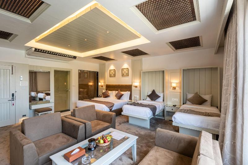Hotel Grand Boulevard image