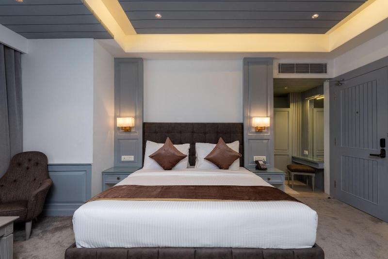 Hotel Grand Boulevard image