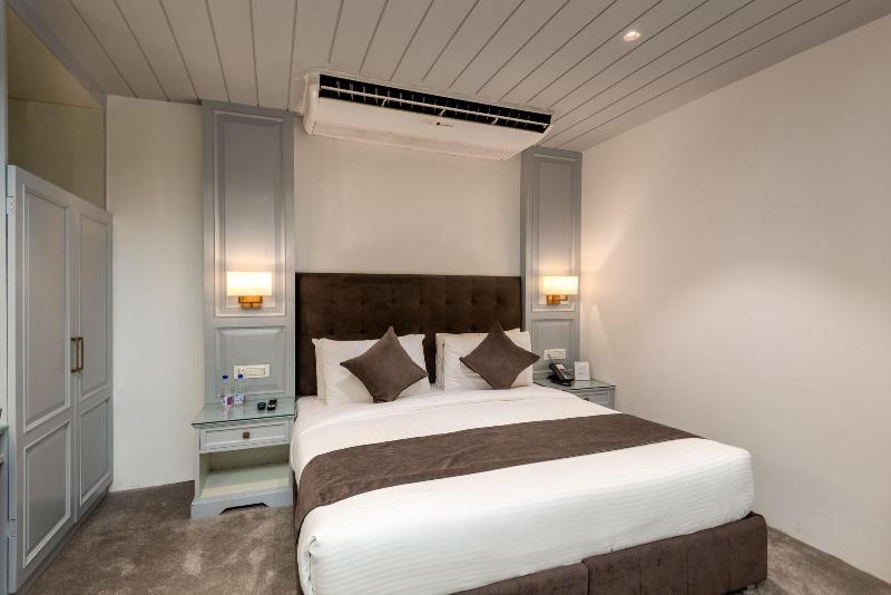 Hotel Grand Boulevard image