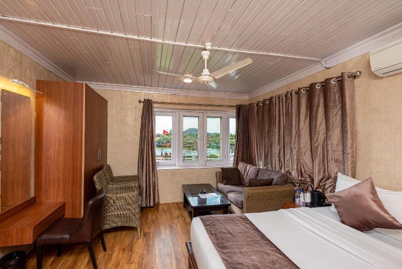 Hotel Grand Boulevard image