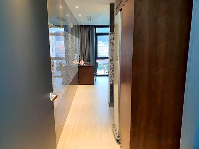 Hotel Yuna image