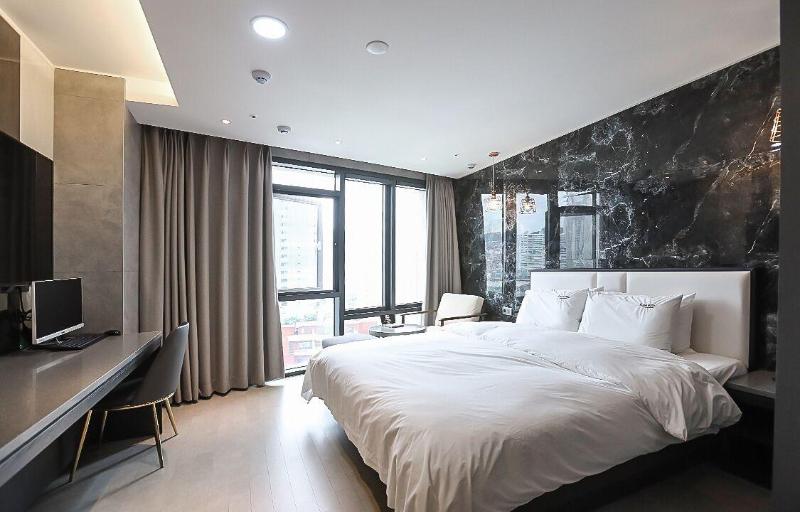 Hotel Yuna image