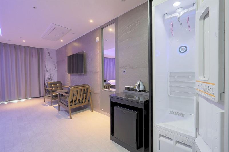 Hotel Yuna image