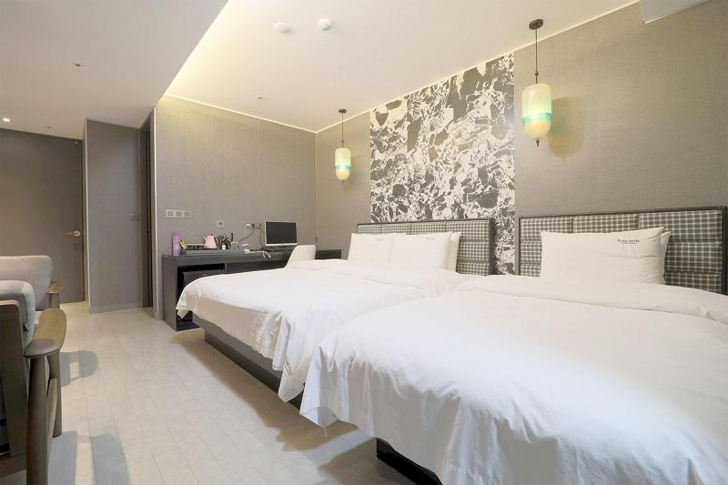 Hotel Yuna image