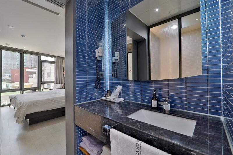 Hotel Yuna image