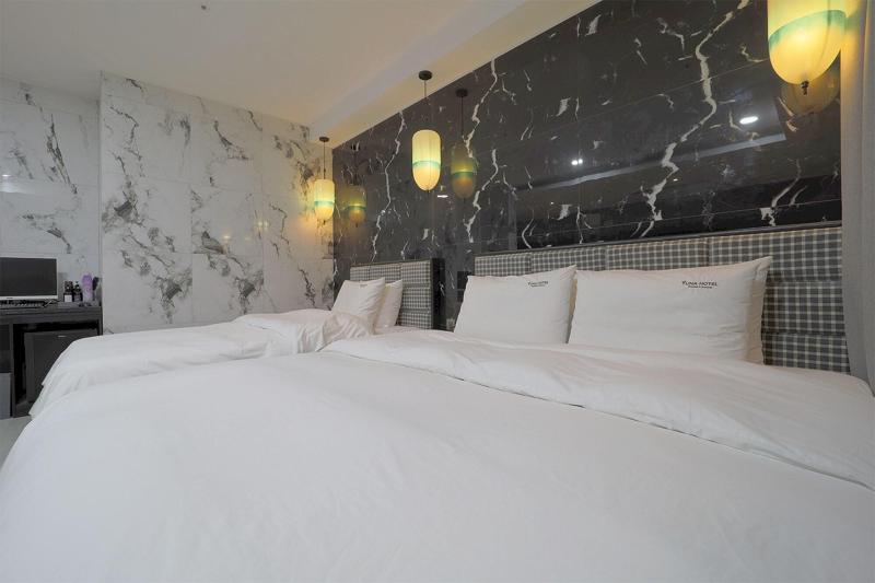Hotel Yuna image