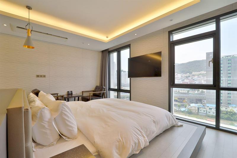 Hotel Yuna image