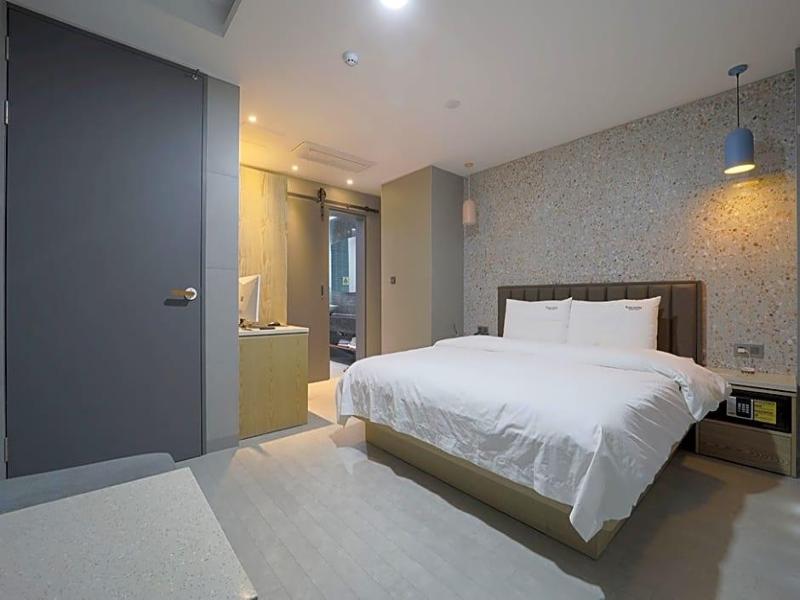 Hotel Yuna image