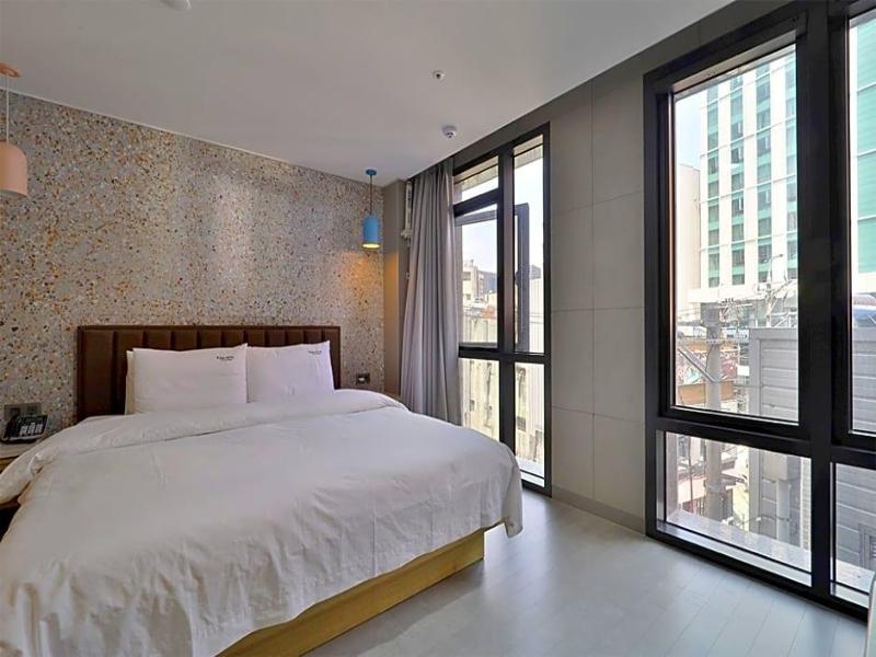 Hotel Yuna image