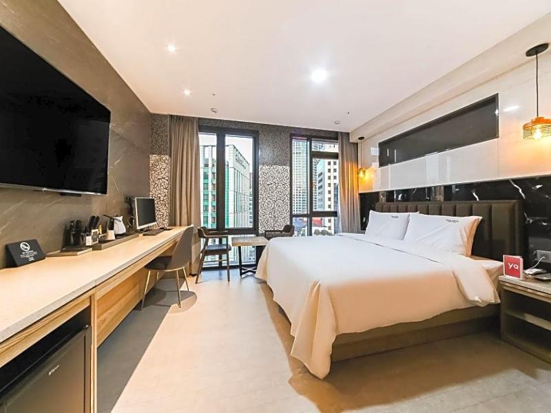 Hotel Yuna image