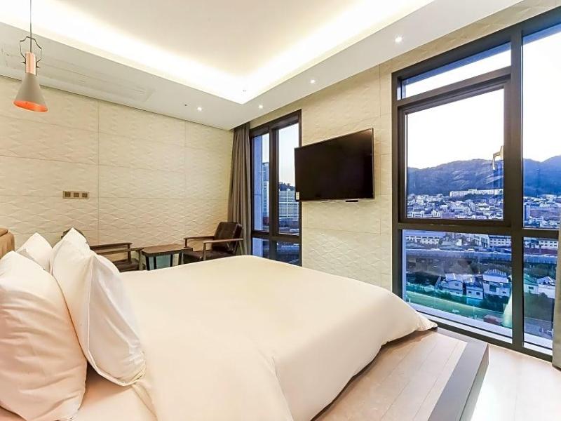 Hotel Yuna image