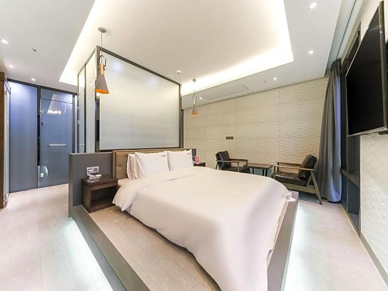 Hotel Yuna image
