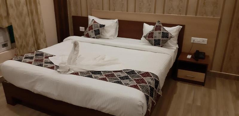 Pipul Hotels & Resorts image