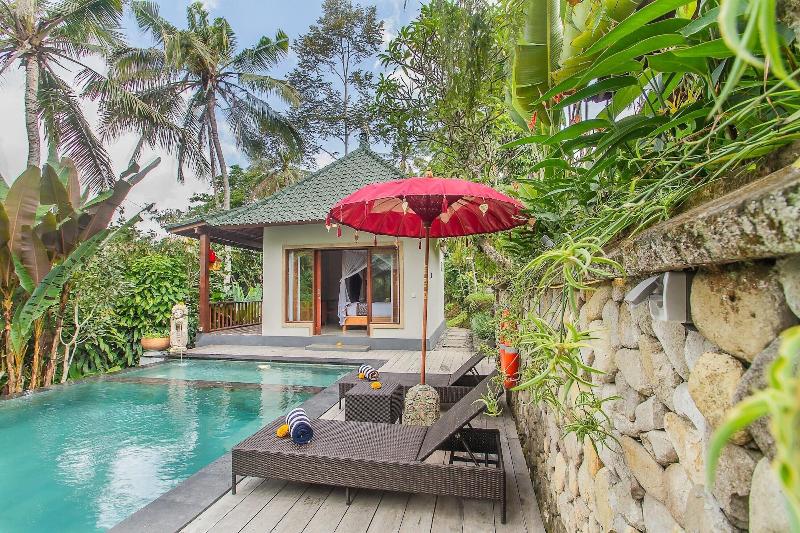 D'Junas Villas image