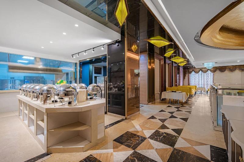 Kelly Wah International Hotel image