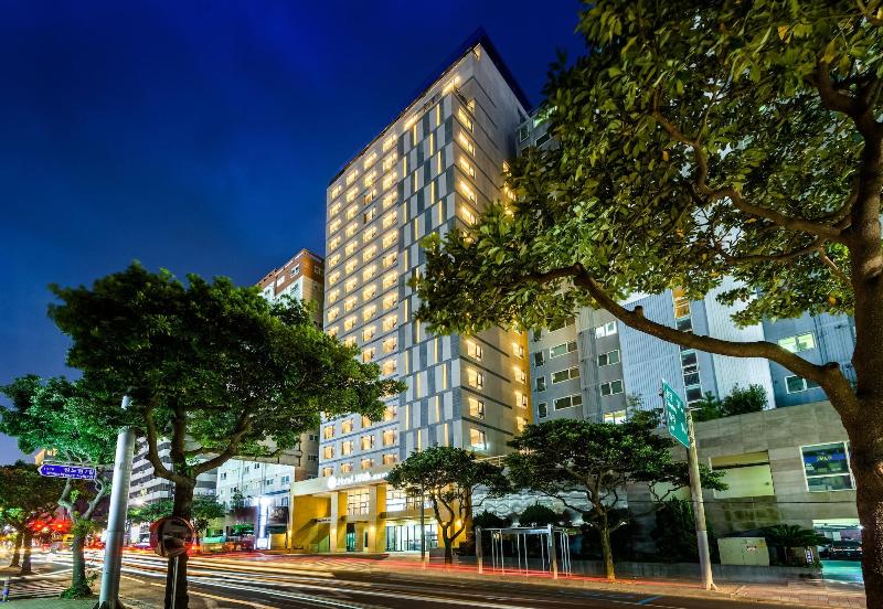 HotelWithCity image