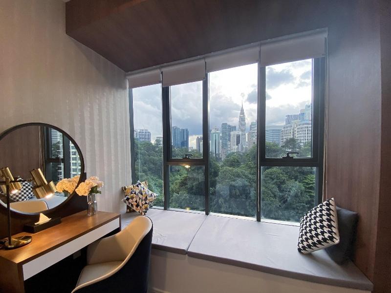 Ceylonz Lifestyle Suites image