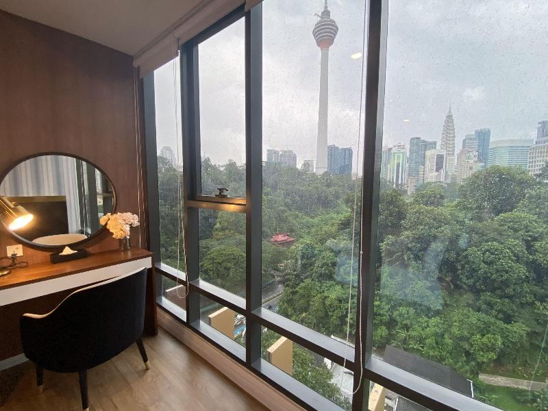 Ceylonz Lifestyle Suites image