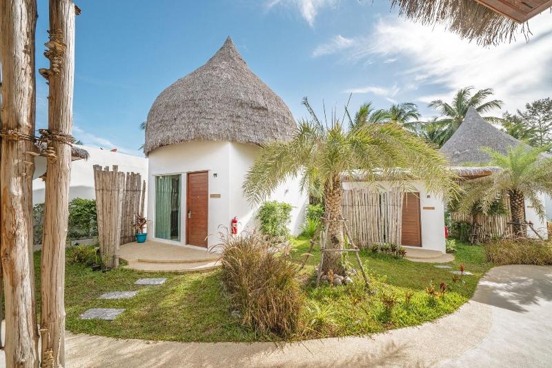 Resto Sea Resort image